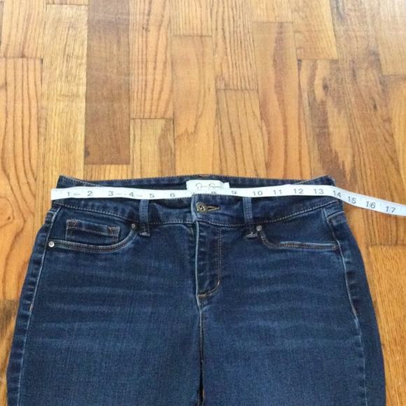 Jessica Simpson 'Kiss Me Super Skinny' Dark Denim Jeans Size 28 - Picture 11 of 16